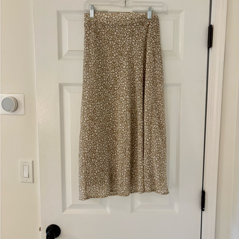 By Together Tan and White Patterned Skirt